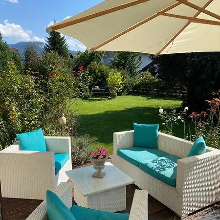 Charmantes Garten-Apartment: Erholung Im Chiemgau Unterwoessen Exterior photo