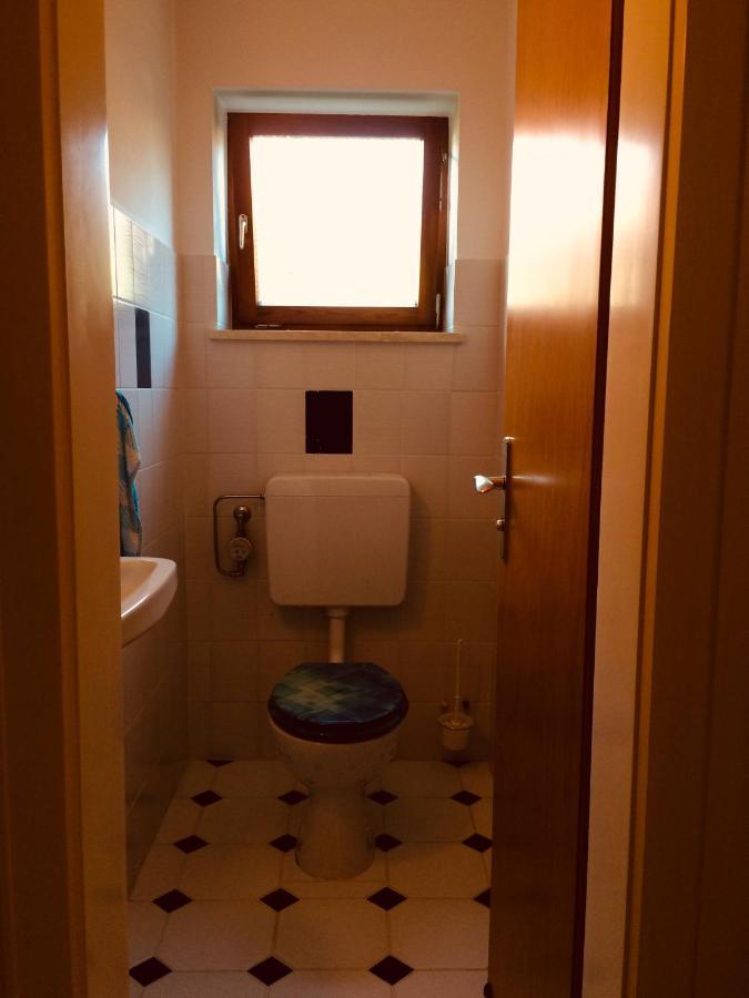 Charmantes Garten-apartment: Erholung Im Chiemgau Apartment *